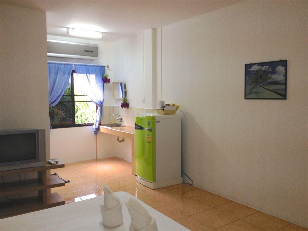 Little Austria Tams Guesthouse Chaweng Plajı Dış mekan fotoğraf