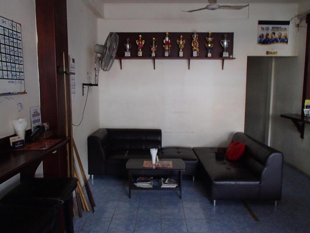 Little Austria Tams Guesthouse Chaweng Plajı Dış mekan fotoğraf
