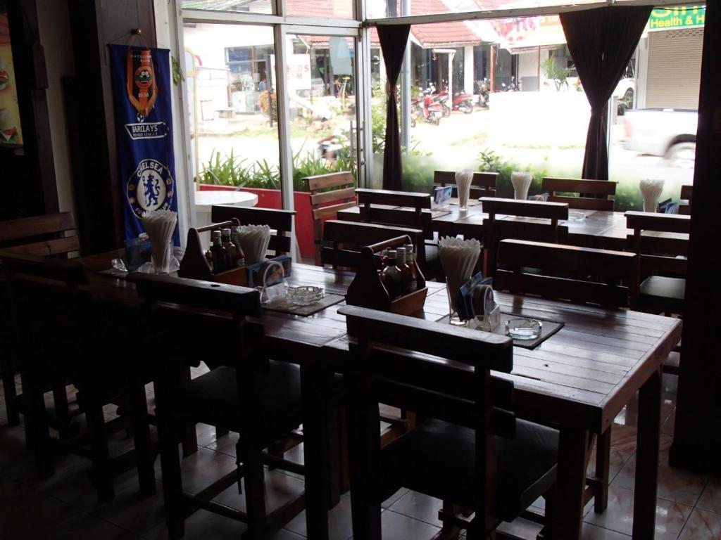 Little Austria Tams Guesthouse Chaweng Plajı Dış mekan fotoğraf