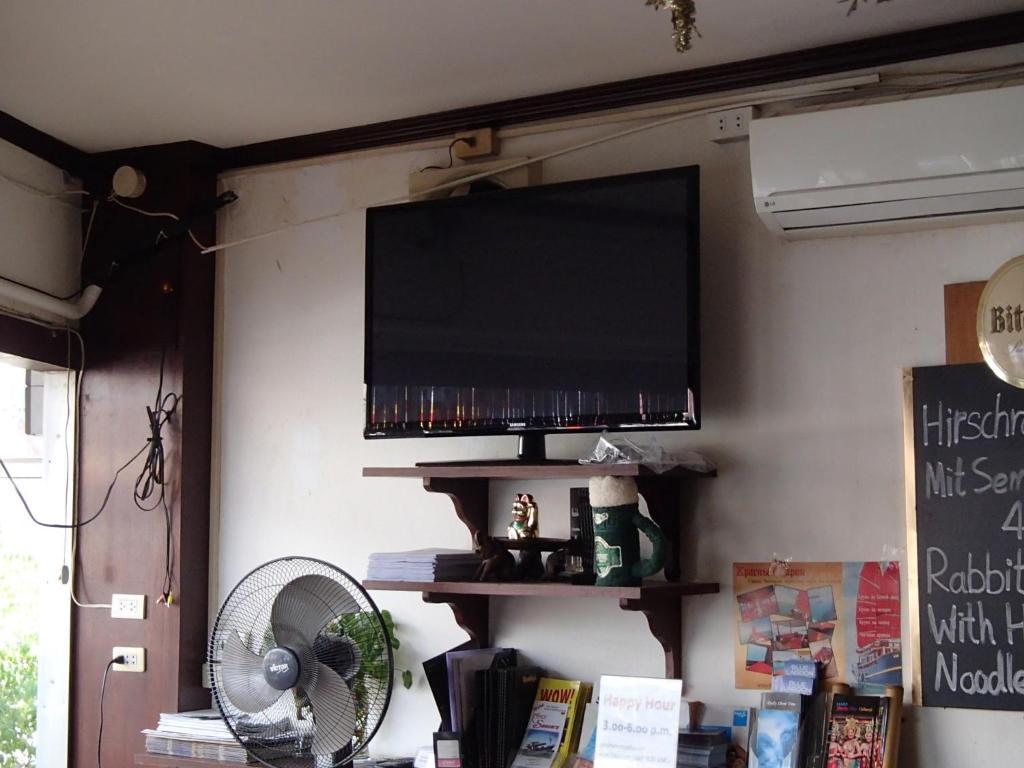 Little Austria Tams Guesthouse Chaweng Plajı Dış mekan fotoğraf