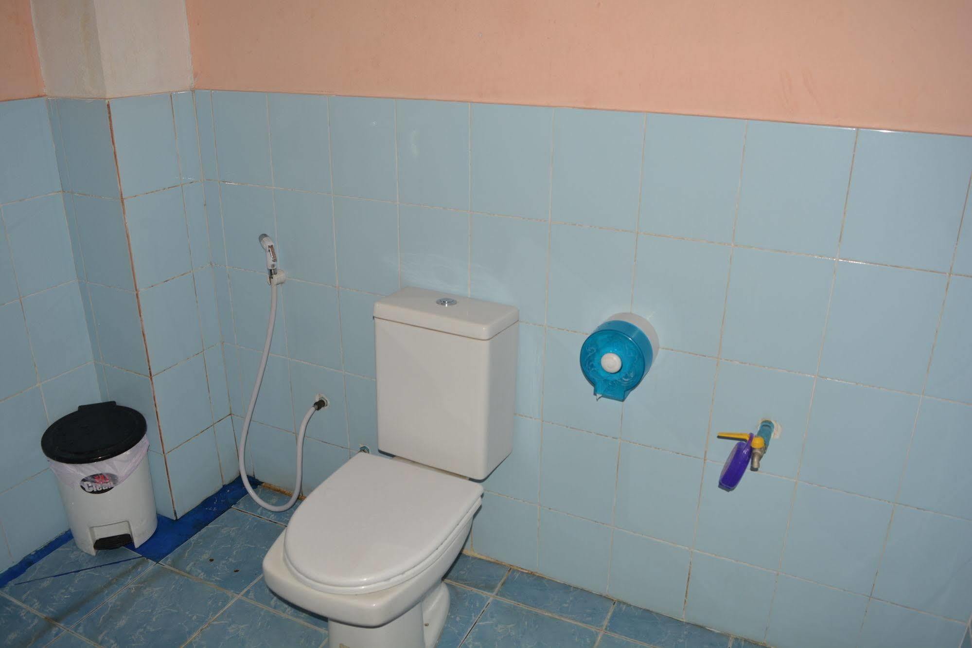 Little Austria Tams Guesthouse Chaweng Plajı Dış mekan fotoğraf